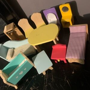 KidKraft Kid Kraft Craft Wooden Doll House Play Furniture 11 Piece Lot